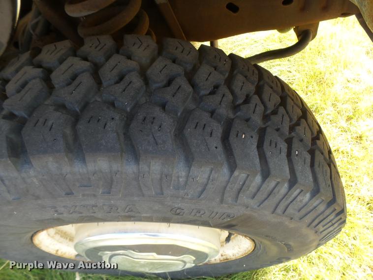 image for item DA9902 1984 Ford Econoline E350 bus