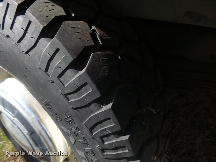 image for item DA9902 1984 Ford Econoline E350 bus