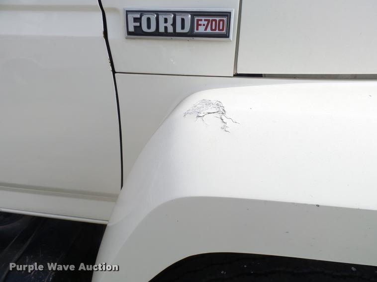 image for item DA9903 1986 Ford F700 digger derrick truck