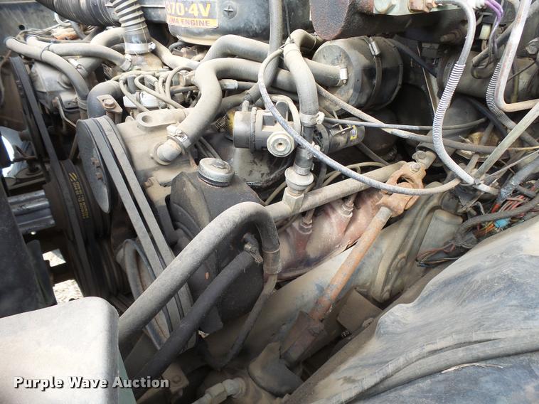 image for item DA9903 1986 Ford F700 digger derrick truck