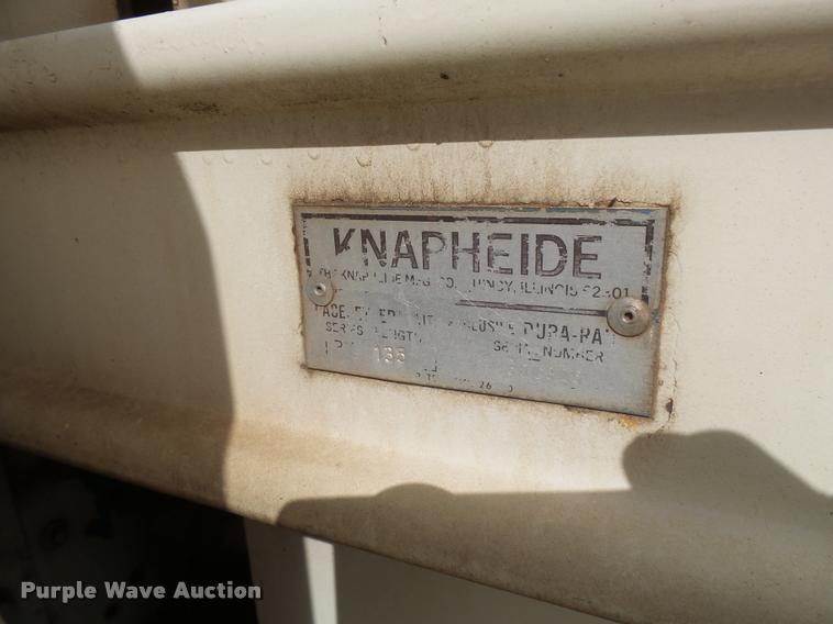 image for item DA9903 1986 Ford F700 digger derrick truck