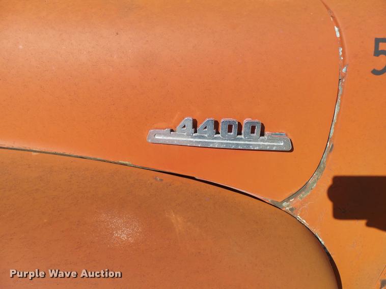 image for item DA9904 1953 Chevrolet 4400 flatbed truck