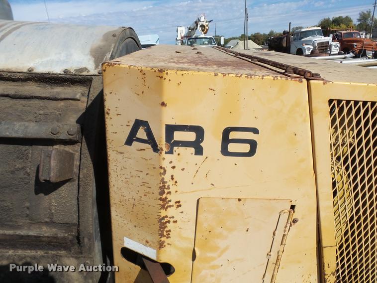 image for item DA9906 Bomag AR6 hot patch chip spreader