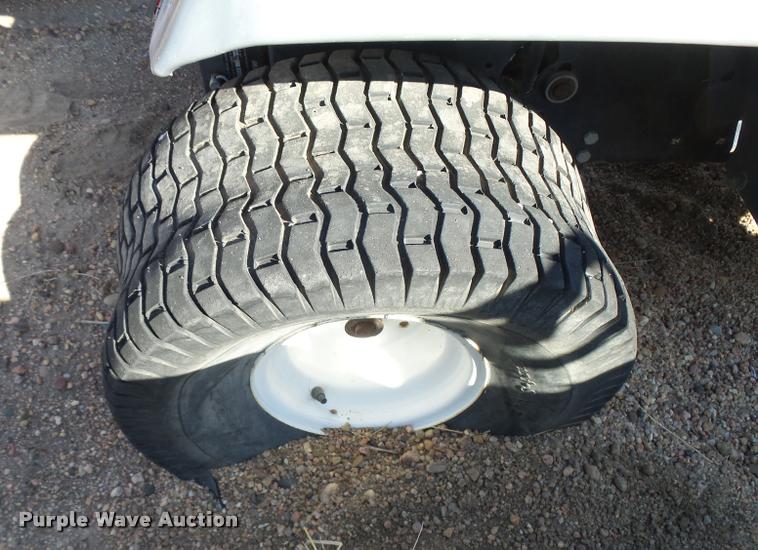 image for item DA9907 (2) lawn mowers