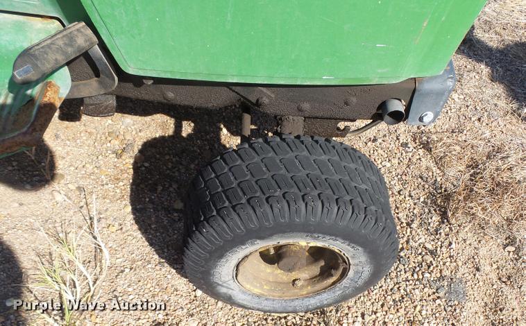 image for item DA9907 (2) lawn mowers