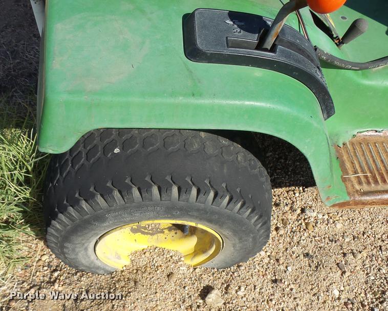 image for item DA9907 (2) lawn mowers