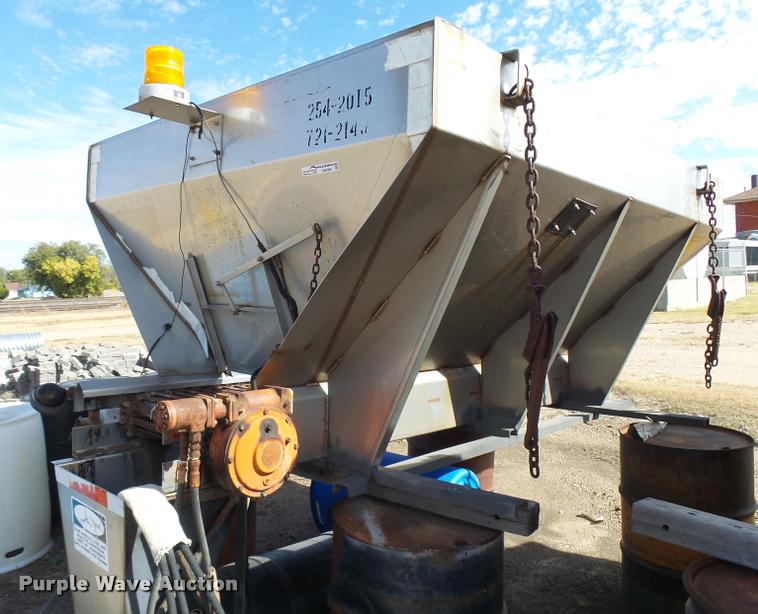 image for item DA9909 Larson 509 stainless steel spreader