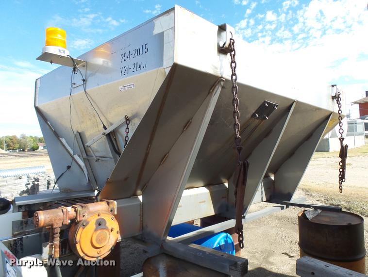 image for item DA9909 Larson 509 stainless steel spreader