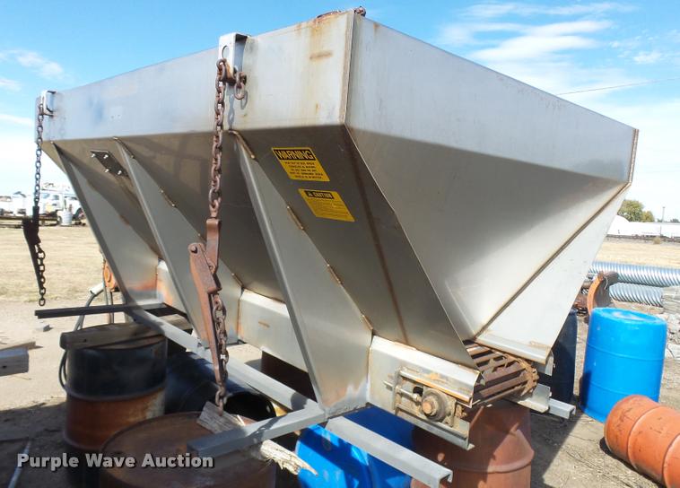 image for item DA9909 Larson 509 stainless steel spreader