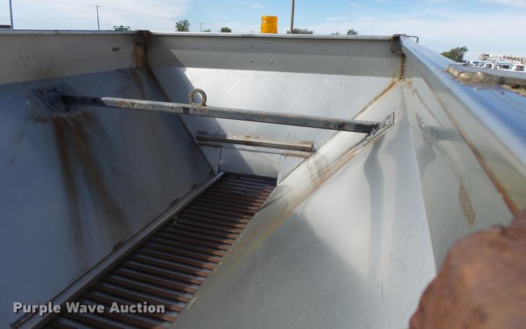 image for item DA9909 Larson 509 stainless steel spreader