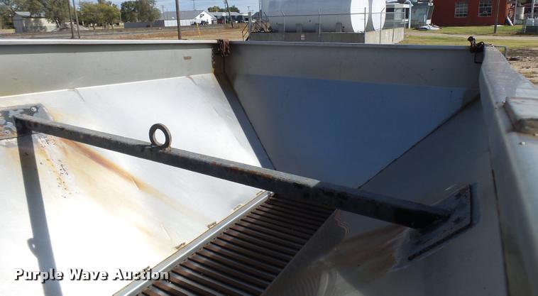 image for item DA9909 Larson 509 stainless steel spreader