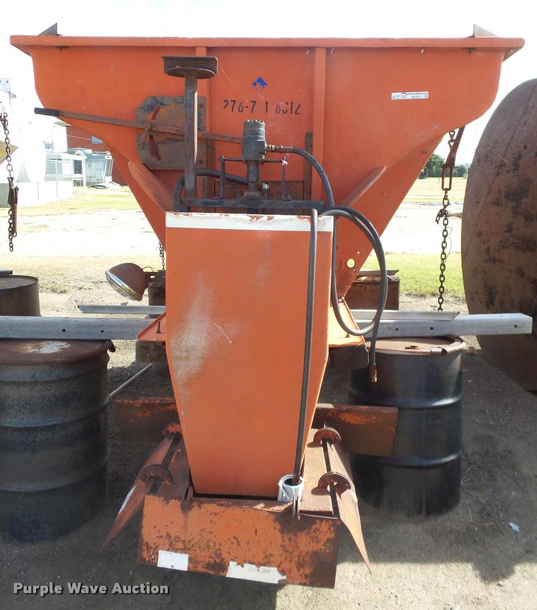 image for item DA9910 Fiberglass spreader