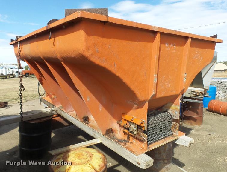 image for item DA9910 Fiberglass spreader