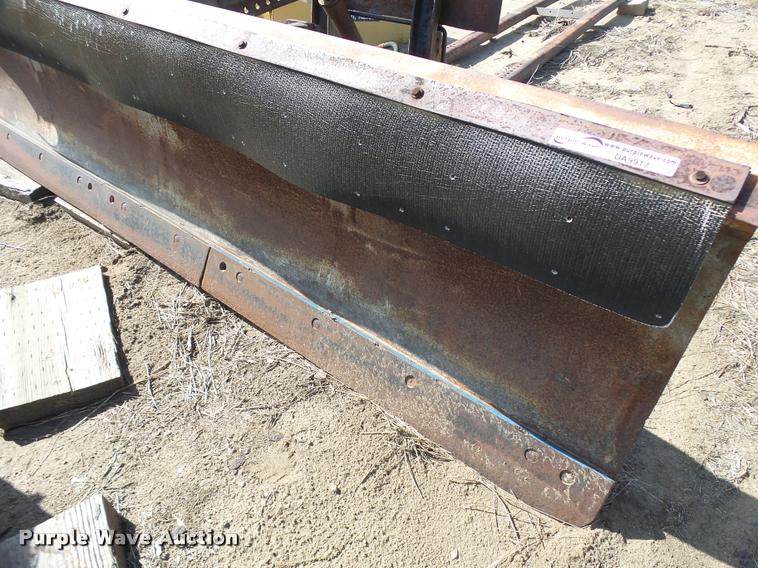 image for item DA9917 Snow plow