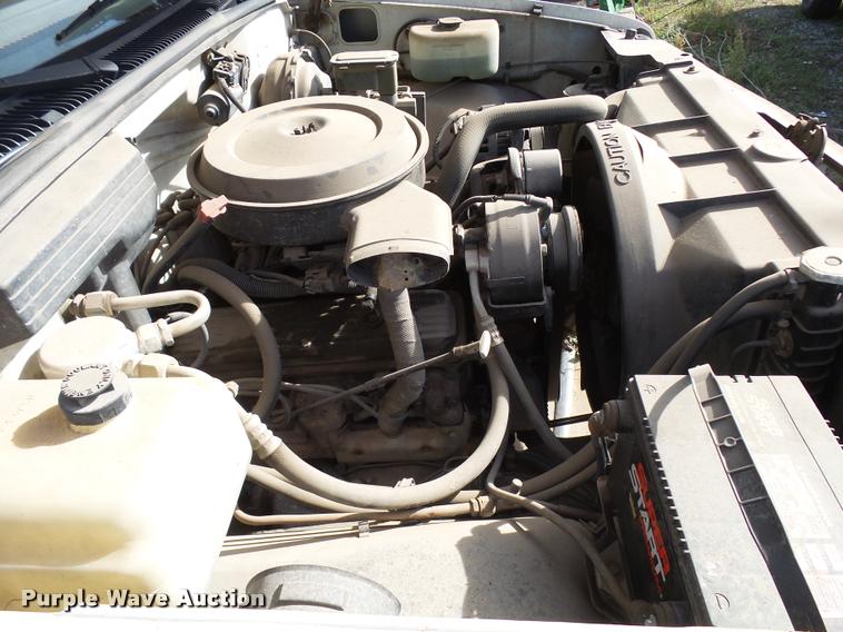 image for item DA9951 1989 Chevrolet 1500 pickup truck