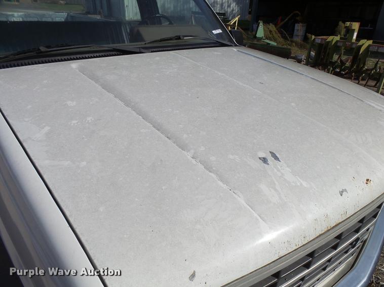 image for item DA9951 1989 Chevrolet 1500 pickup truck