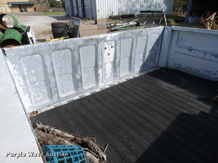 image for item DA9951 1989 Chevrolet 1500 pickup truck