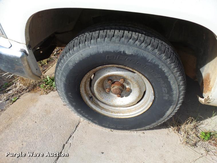 image for item DA9951 1989 Chevrolet 1500 pickup truck