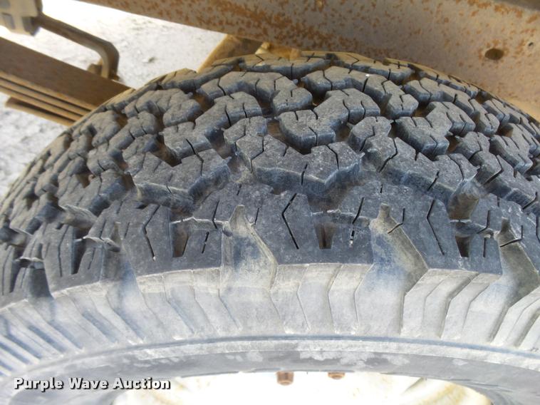 image for item DA9951 1989 Chevrolet 1500 pickup truck