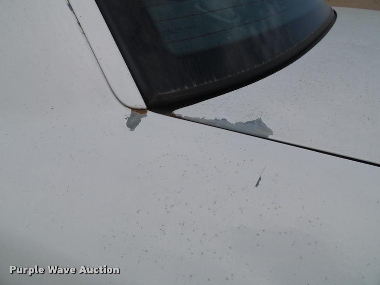 image for item J4762 2000 Ford Crown Victoria Police Interceptor