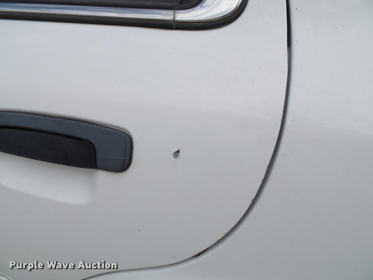 image for item J4762 2000 Ford Crown Victoria Police Interceptor