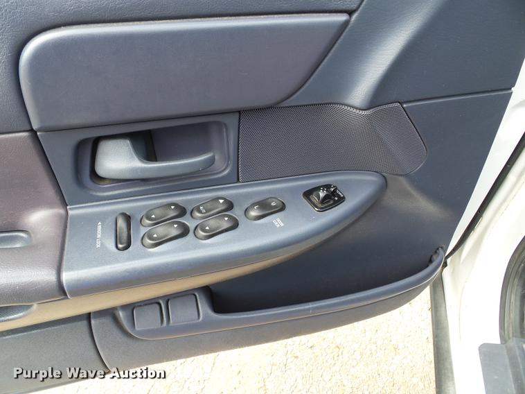 image for item J4762 2000 Ford Crown Victoria Police Interceptor