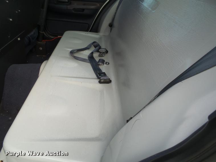 image for item J4762 2000 Ford Crown Victoria Police Interceptor