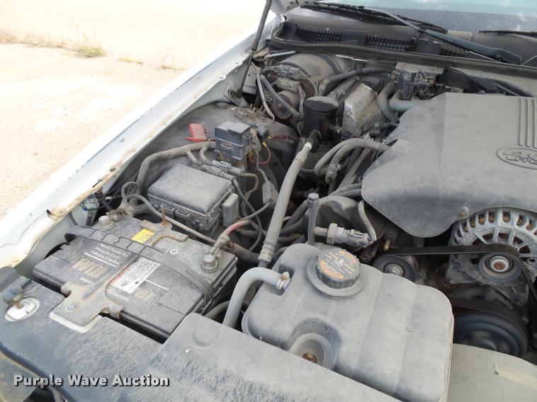 image for item J4762 2000 Ford Crown Victoria Police Interceptor