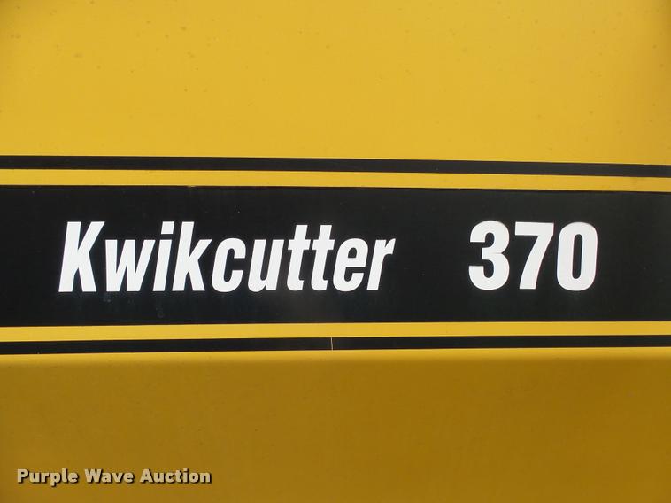 image for item J5469 Buffalohenke Kiwkcutter 370 feed mixer