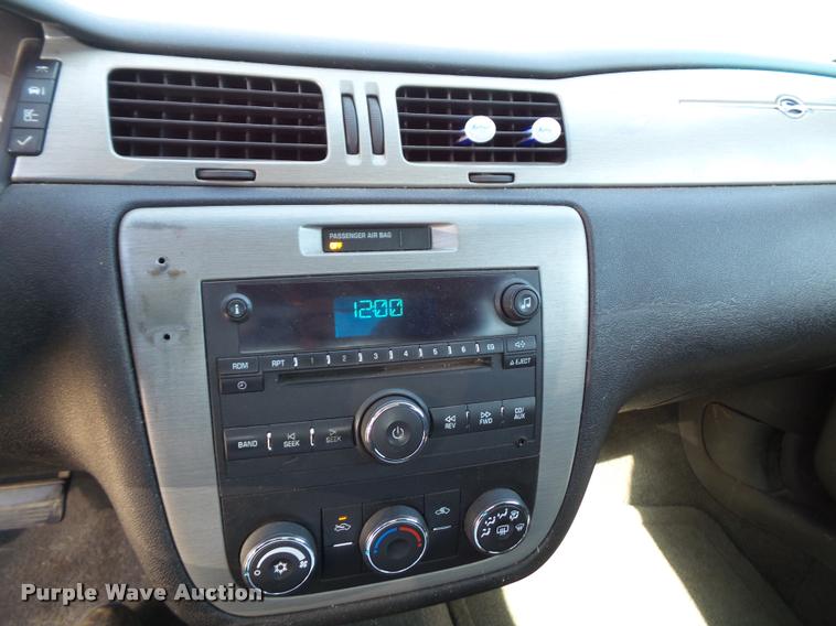 image for item J5742 2008 Chevrolet Impala Police