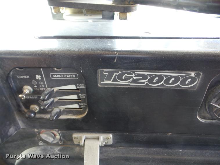 image for item J8730 1997 Blue Bird TC2000 school bus