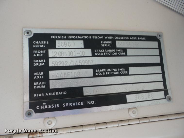 image for item J8731 1993 Blue Bird TC2000 school bus