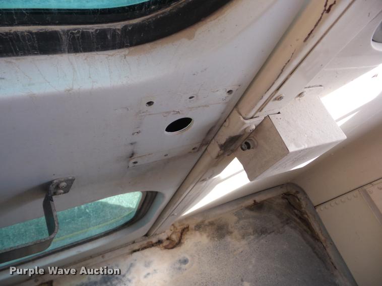 image for item J8731 1993 Blue Bird TC2000 school bus