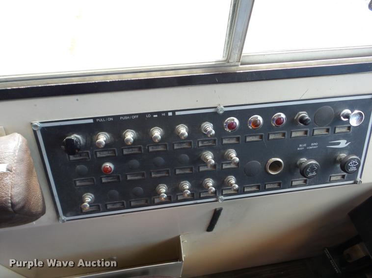 image for item J8731 1993 Blue Bird TC2000 school bus