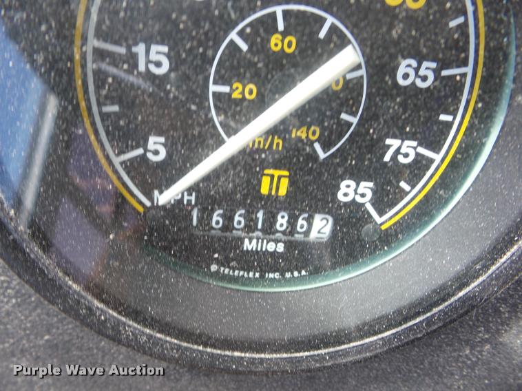 image for item J8731 1993 Blue Bird TC2000 school bus