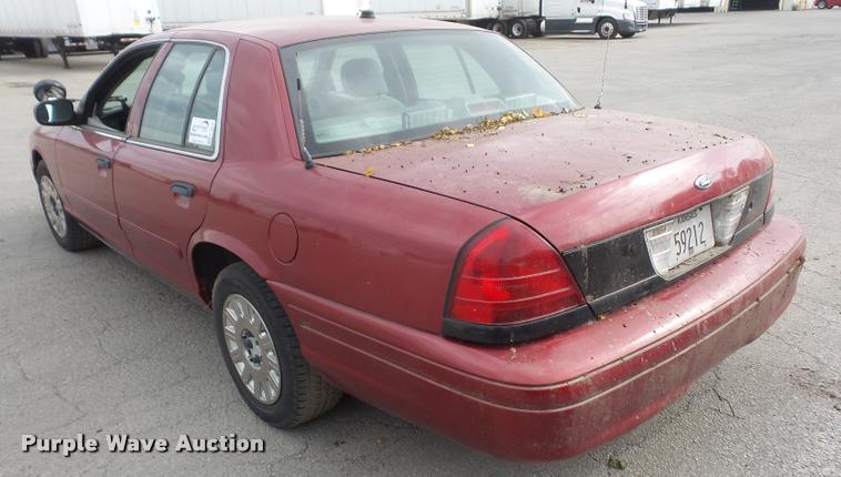 image for item K3576 2003 Ford Crown Victoria Police Interceptor