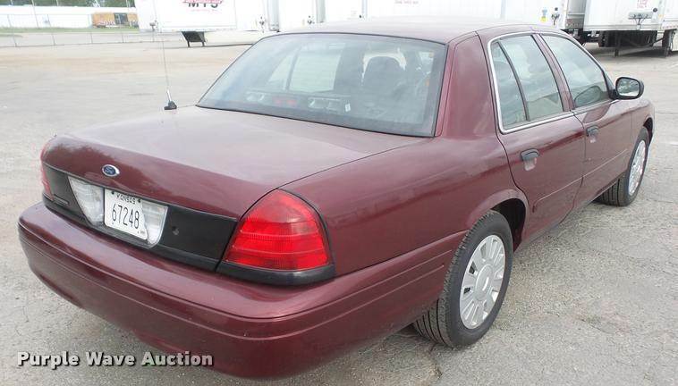 image for item K3577 2007 Ford Crown Victoria Police Interceptor