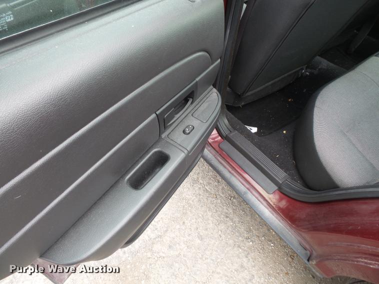 image for item K3577 2007 Ford Crown Victoria Police Interceptor