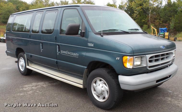image for item K8135 1997 Ford Club Wagon van