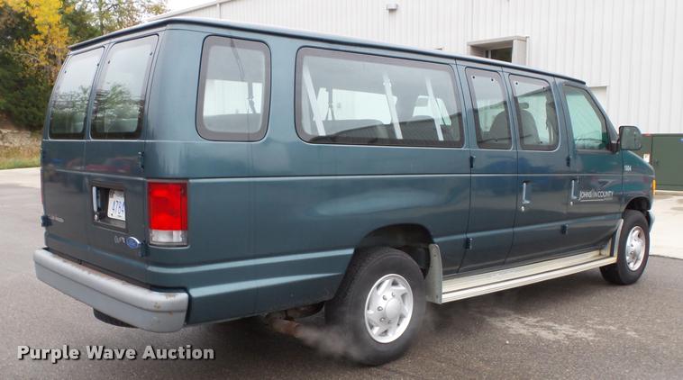 image for item K8135 1997 Ford Club Wagon van