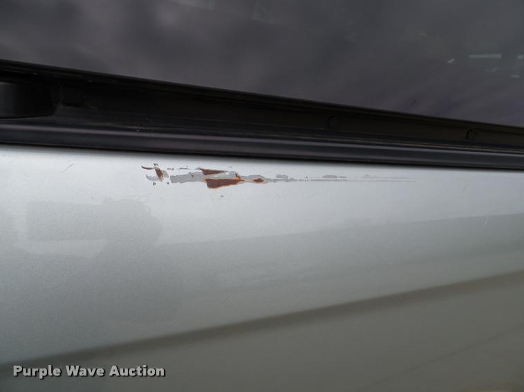 image for item K8156 2004 Dodge Grand Caravan van