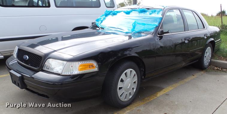 image for item K8158 2008 Ford Crown Victoria Police Interceptor