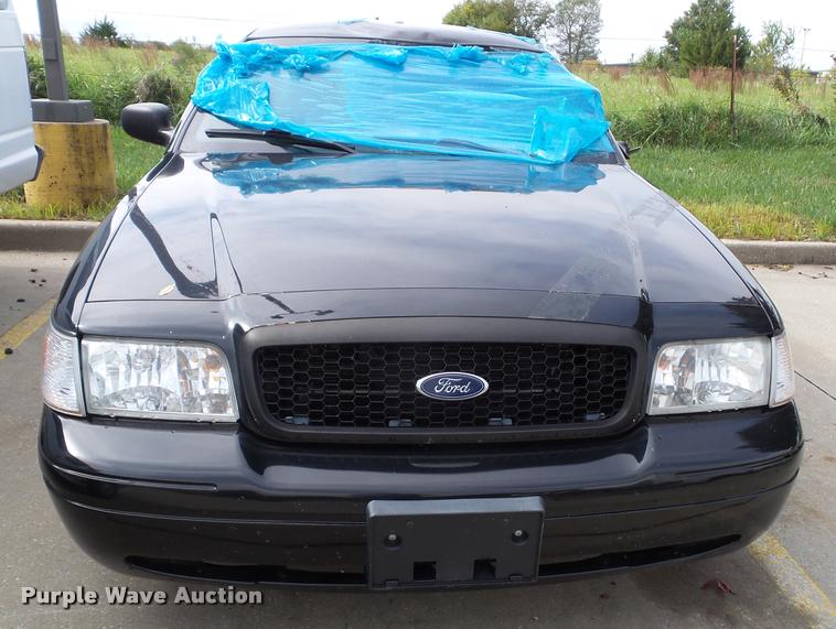 image for item K8158 2008 Ford Crown Victoria Police Interceptor