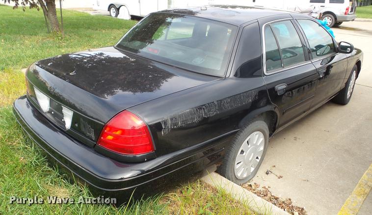 image for item K8158 2008 Ford Crown Victoria Police Interceptor