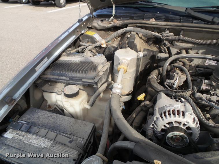 image for item K8162 1999 Chevrolet Blazer SUV