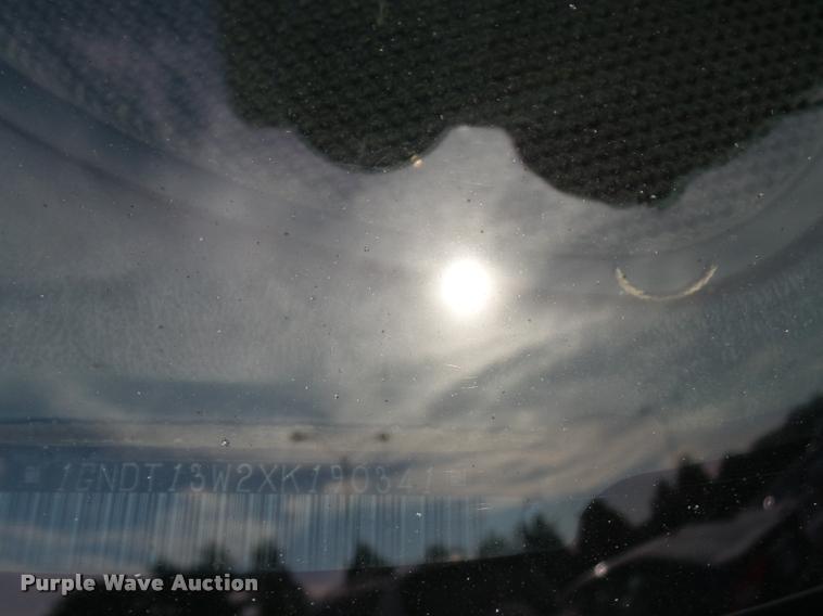 image for item K8162 1999 Chevrolet Blazer SUV