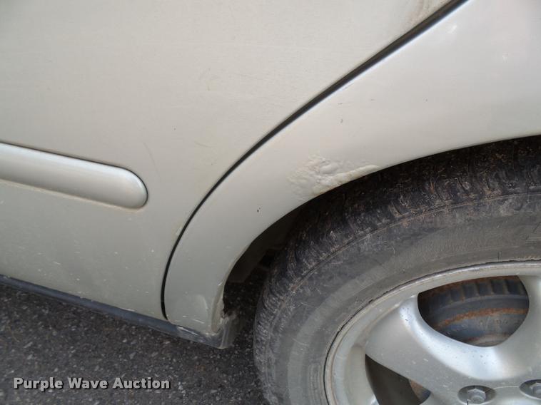 image for item K8163 2006 Ford Taurus SE