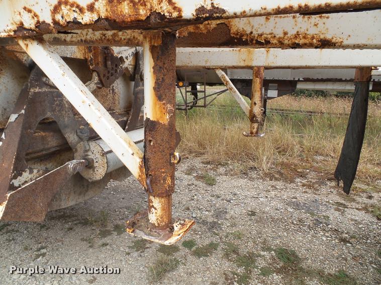 image for item K8174 1997 Ranch bottom dump trailer