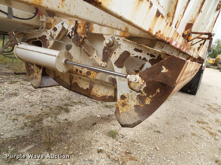 image for item K8174 1997 Ranch bottom dump trailer