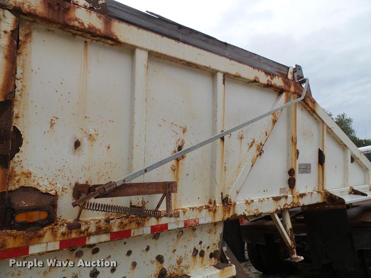 image for item K8174 1997 Ranch bottom dump trailer